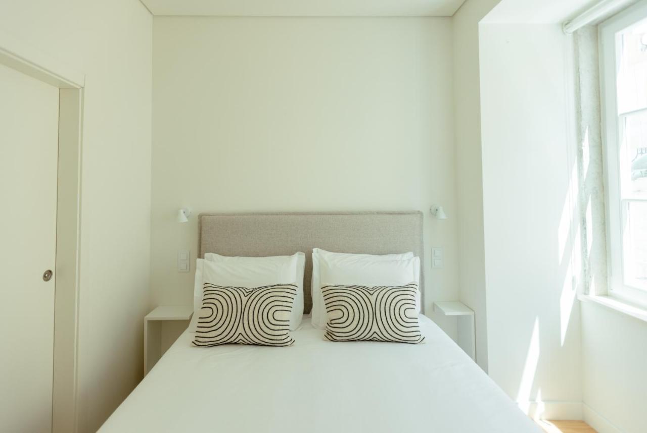 Trindade 19 Apartments - 1B Aragones Lissabon Buitenkant foto